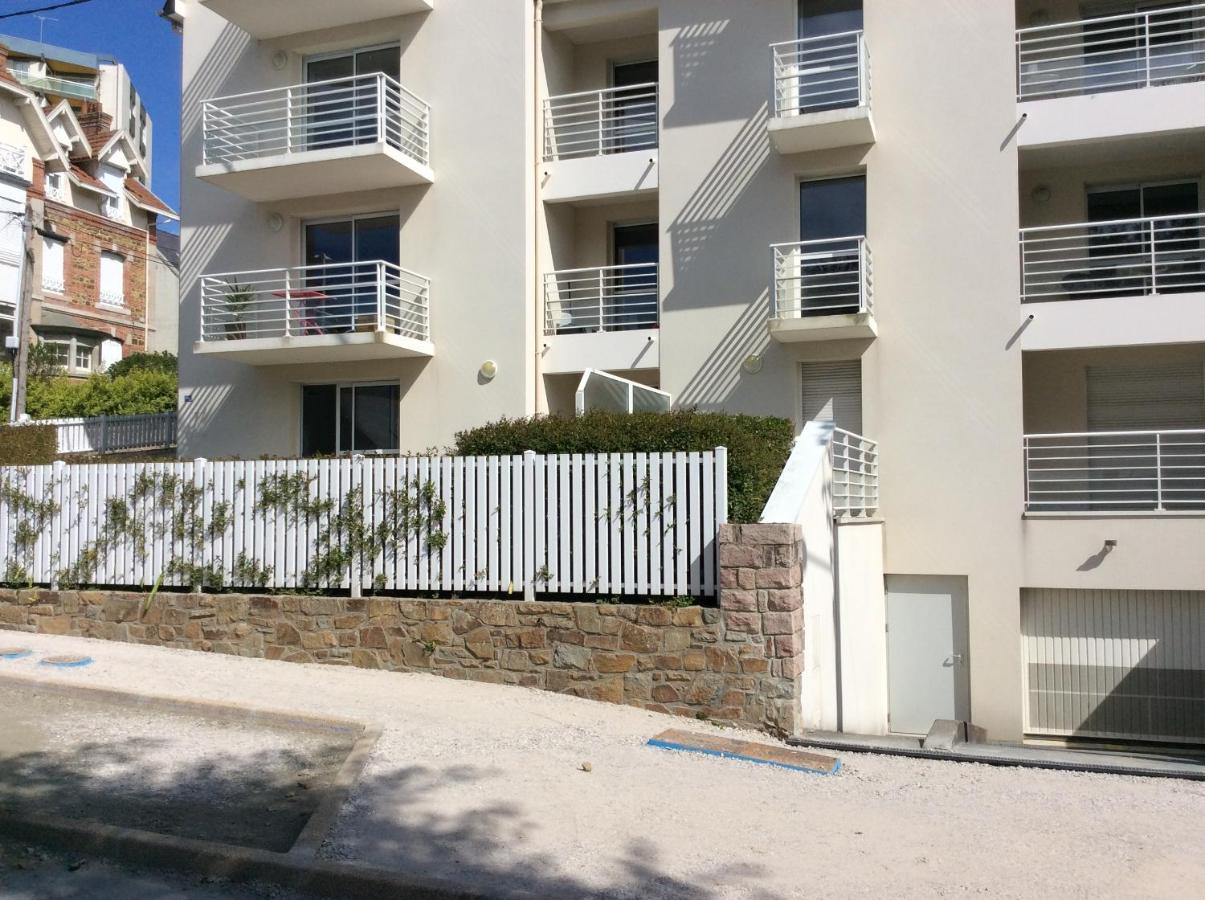 Pleneuf Val Andre Appart Standing 50 M De La Plage 2 A 4 Personnes Экстерьер фото